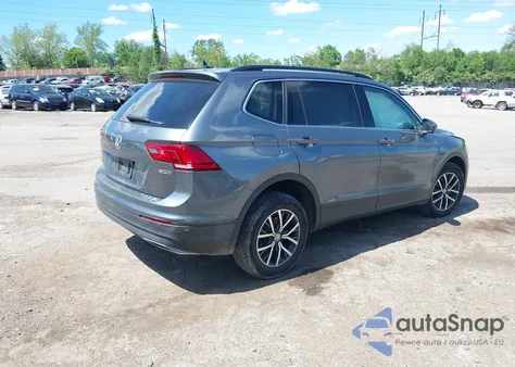 2019 Volkswagen Tiguan 2.0T Se/2.0T Sel/2.0T Sel R-Line/2.0T Sel R-Line Black z USA, uszkodzony, nr VIN 3VV2B7AX1KM085794